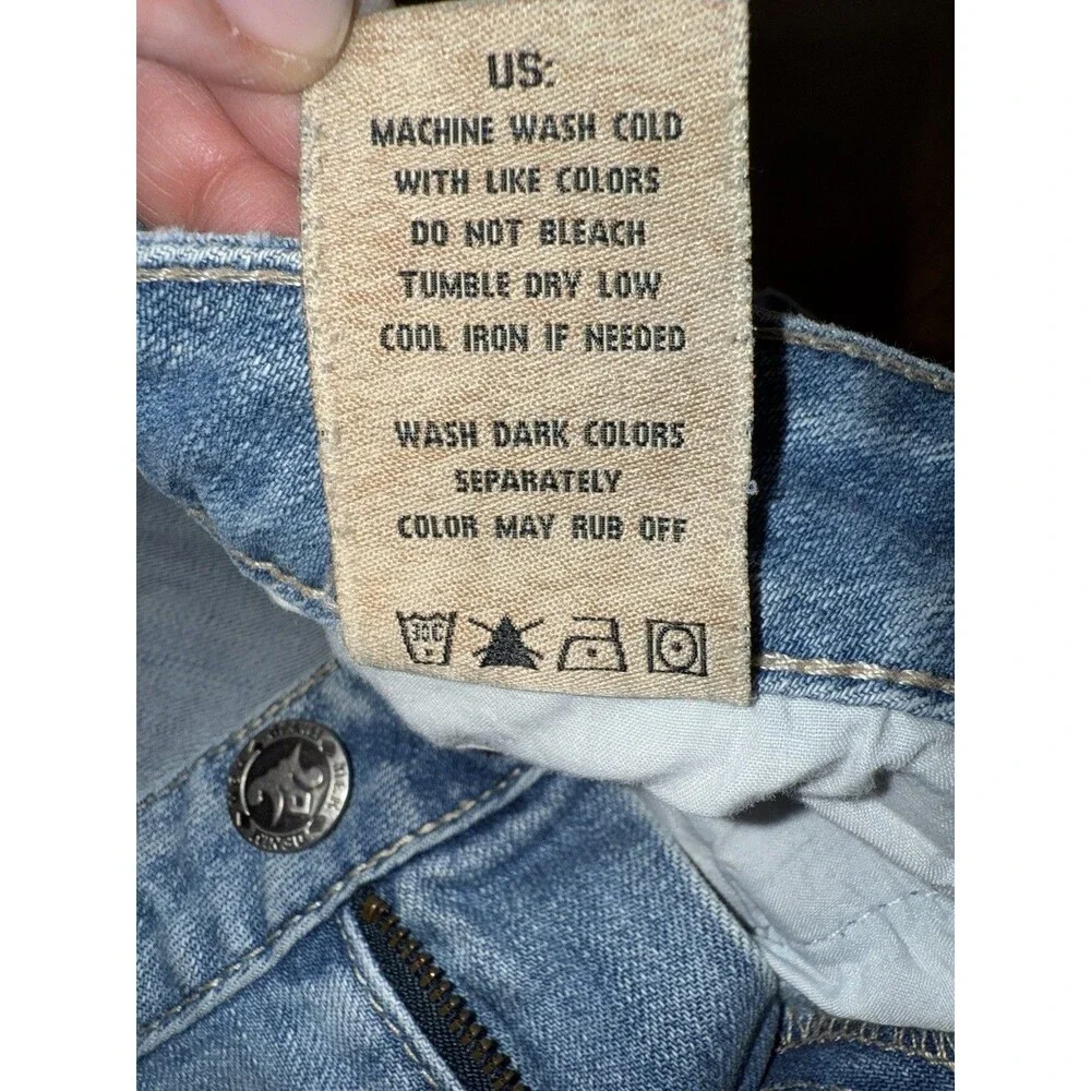 Mek Denim New York Bootcut Jeans 30x34L Light Wash Distressed Flap Pockets Y2K